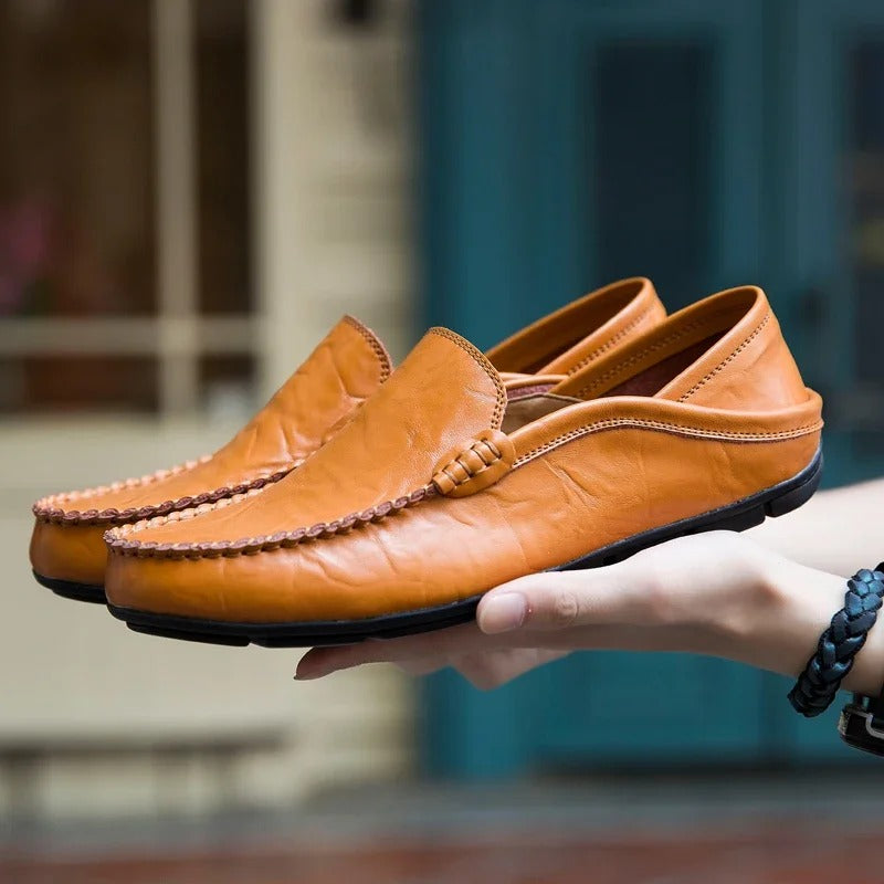 Mocassini da uomo in pelle con comoda calzata slip-on
