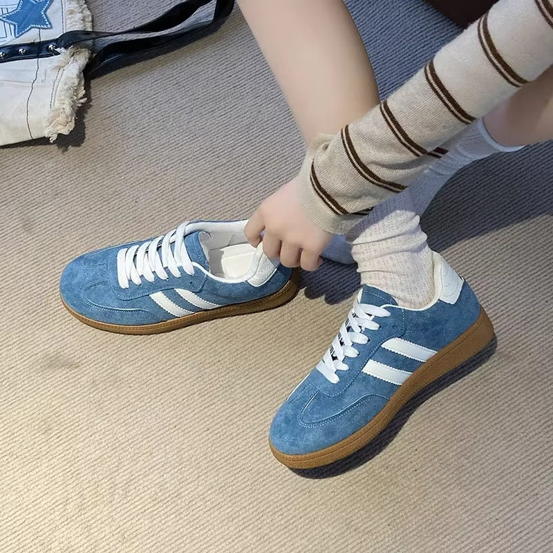 Katherine – Sneakers con chiusura a lacci, punta rotonda e design slip-on