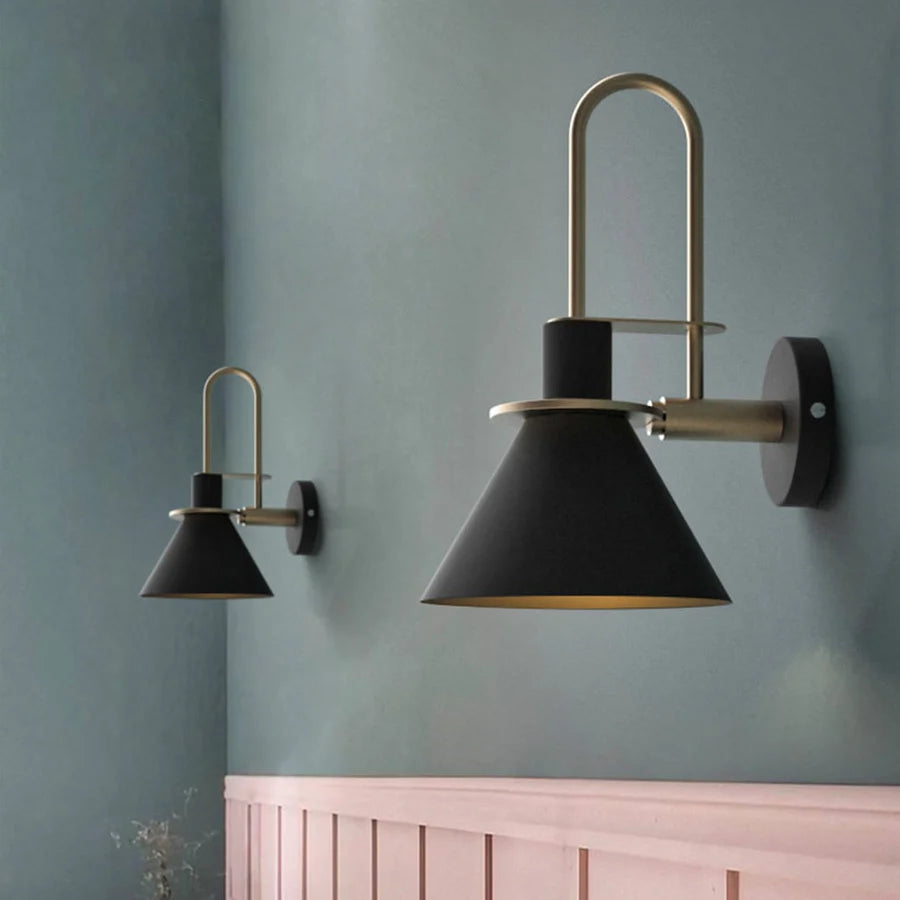 MonoGlow - Minimalistická nástěnná lampa s čistým designem a moderní elegancí
