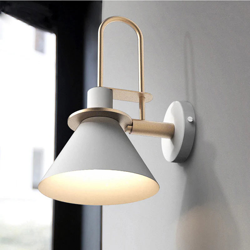 MonoGlow - Applique minimalista con design essenziale ed eleganza moderna