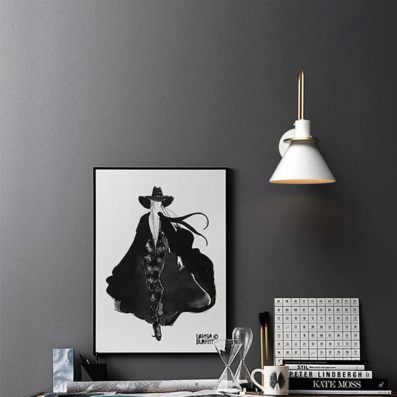 MonoGlow - Minimalistická nástěnná lampa s čistým designem a moderní elegancí