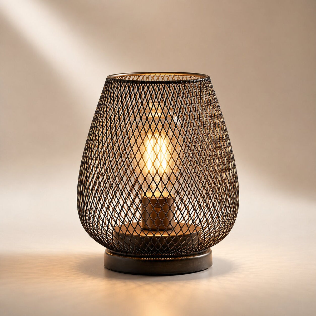 Meshora - Lampada da tavolo in metallo con design a rete