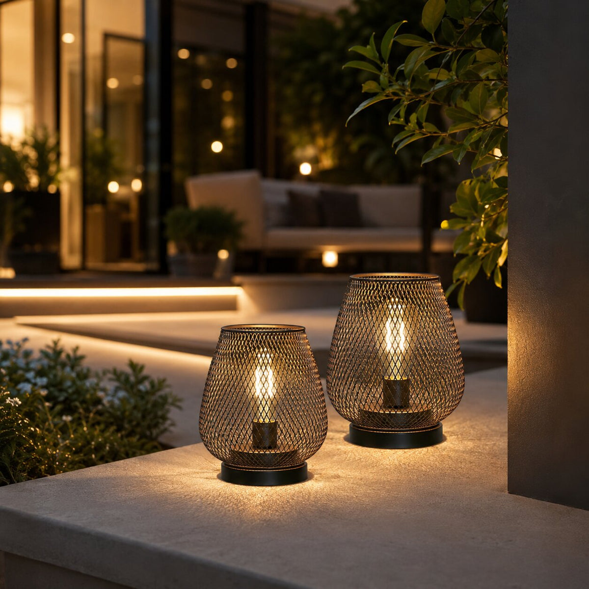 Meshora - Lampada da tavolo in metallo con design a rete