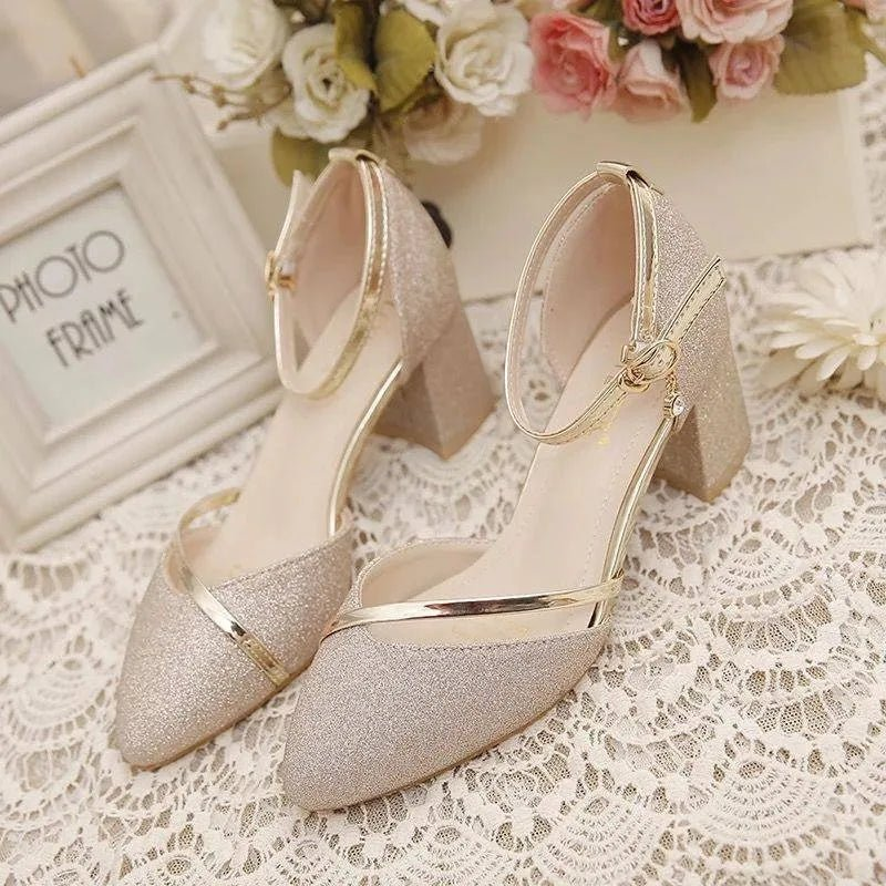 Ella - Sapatos elegantes de salto bloco com tira no tornozelo