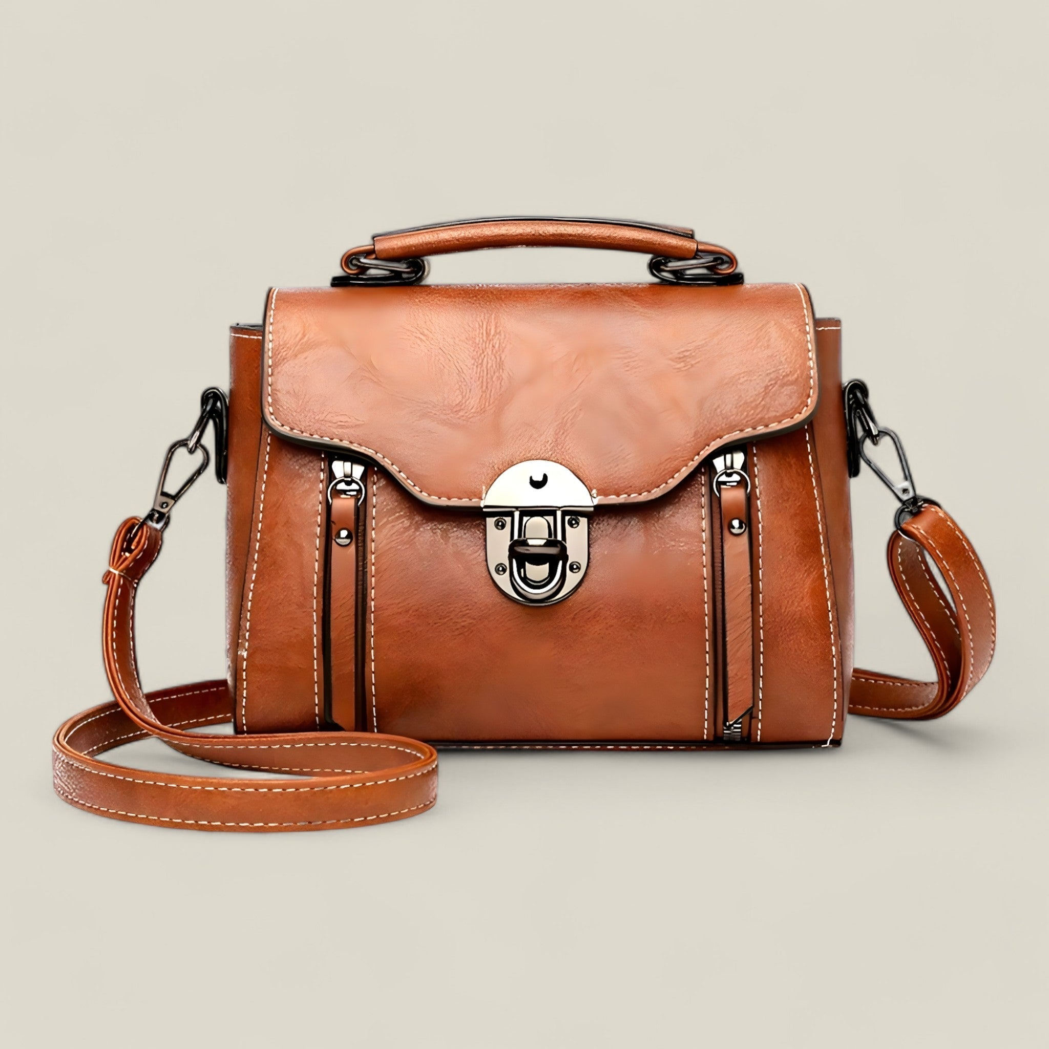 Elara - Elegant square shoulder bag with flap closure