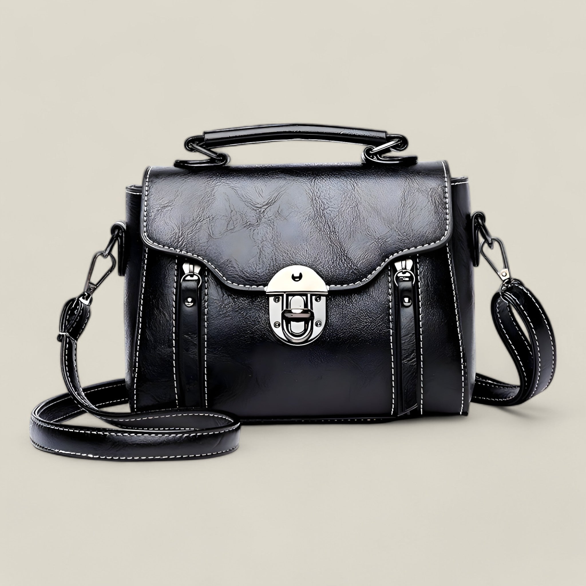 Elara - Elegant square shoulder bag with flap closure