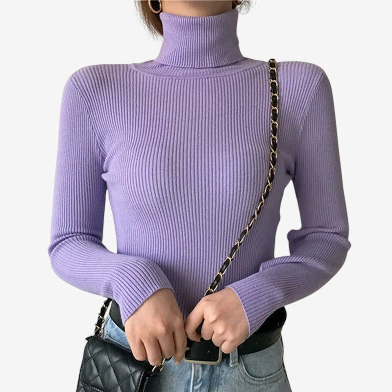 Bella – Pull à manches longues avec col roulé et coupe ajustée
