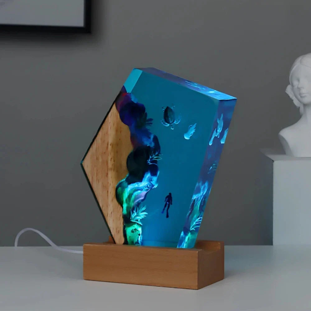 MarineGlow - Lampada decorativa notturna con effetti marini e illuminazione regolabile