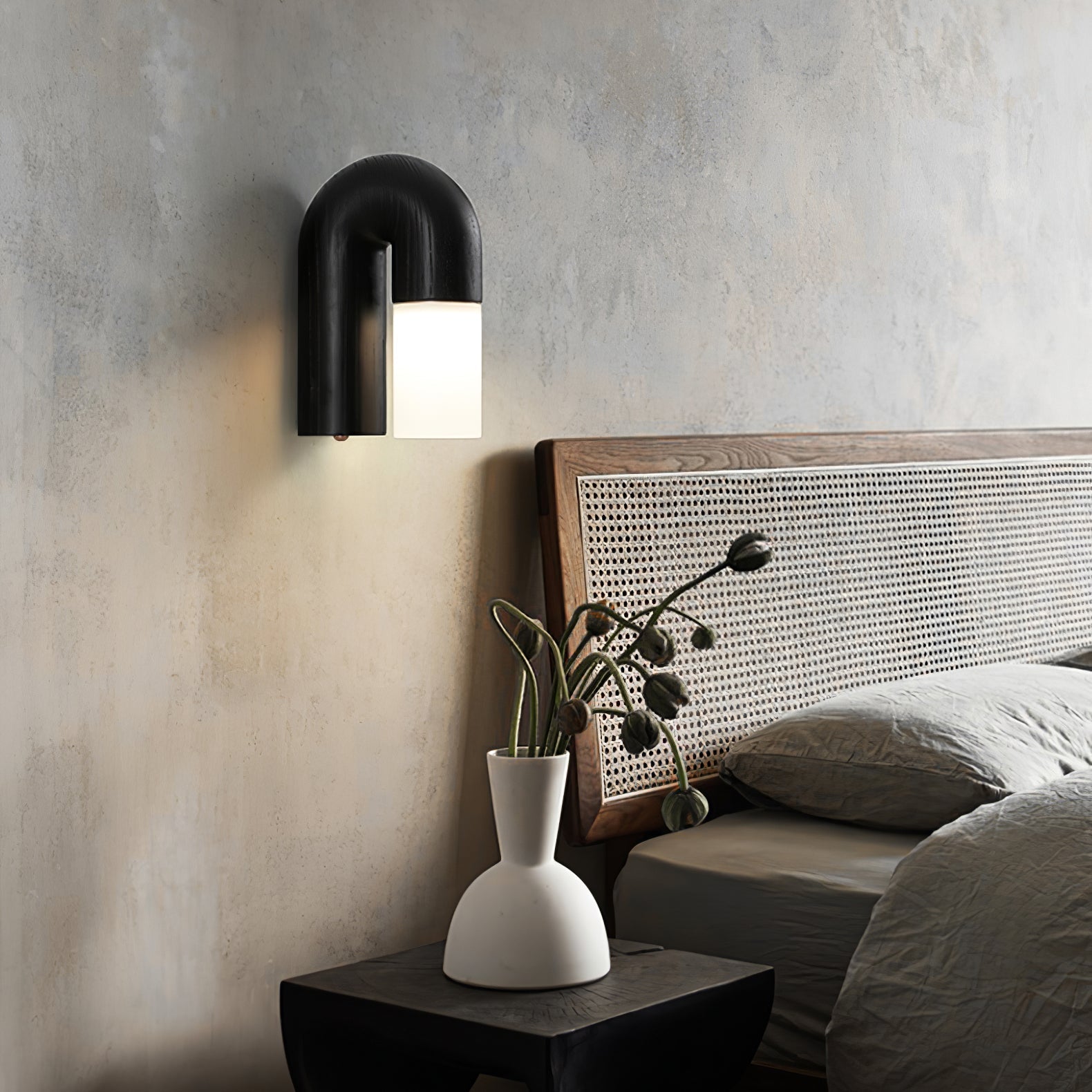 Fjordly - Minimalistyczna drewniana lampa ścienna z miękkim światłem LED