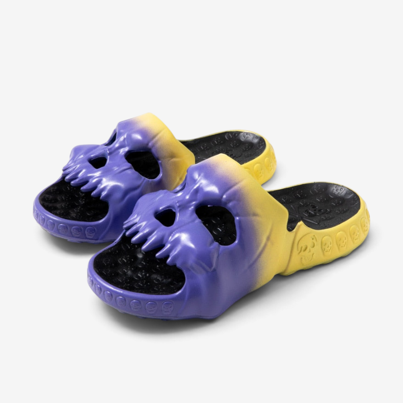 NightClaw – Chinelos com caveiras e design distinto