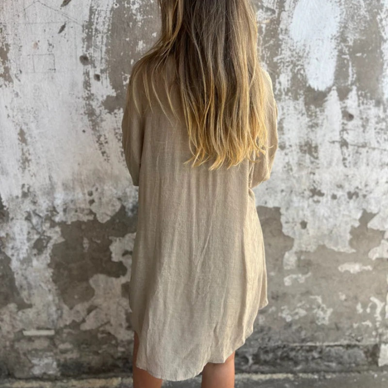Daphne - Set elegant din două piese cu cămașă cu mâneci lungi și pantaloni scurți cu talie elastică