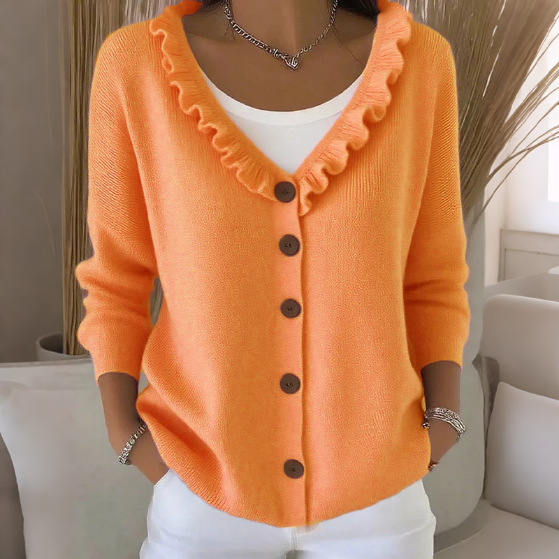 ScallopKnit – Knitted Cardigan with Ruffled Collar and Button-Front Closure