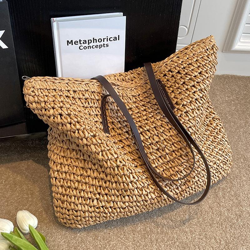 Luna - Handmade Bohemian beach bag with spacious interior and playful tassel accents
