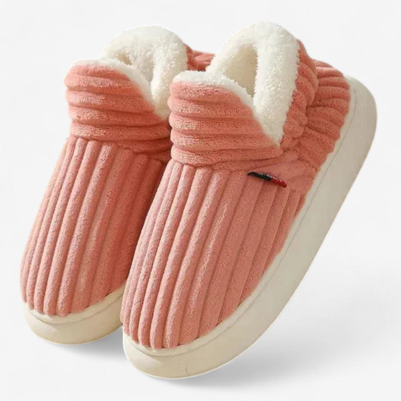Jessica – Slip-On Slippers with Round Toe for Easy Wearing