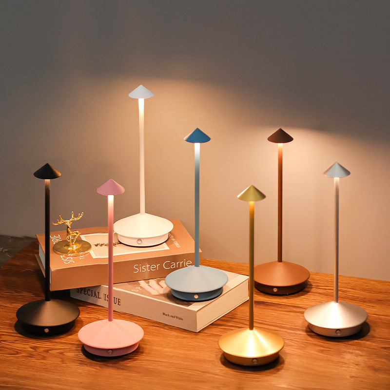 AluGlow - Bezdrátová stolní lampa s dotykovým stmívačem