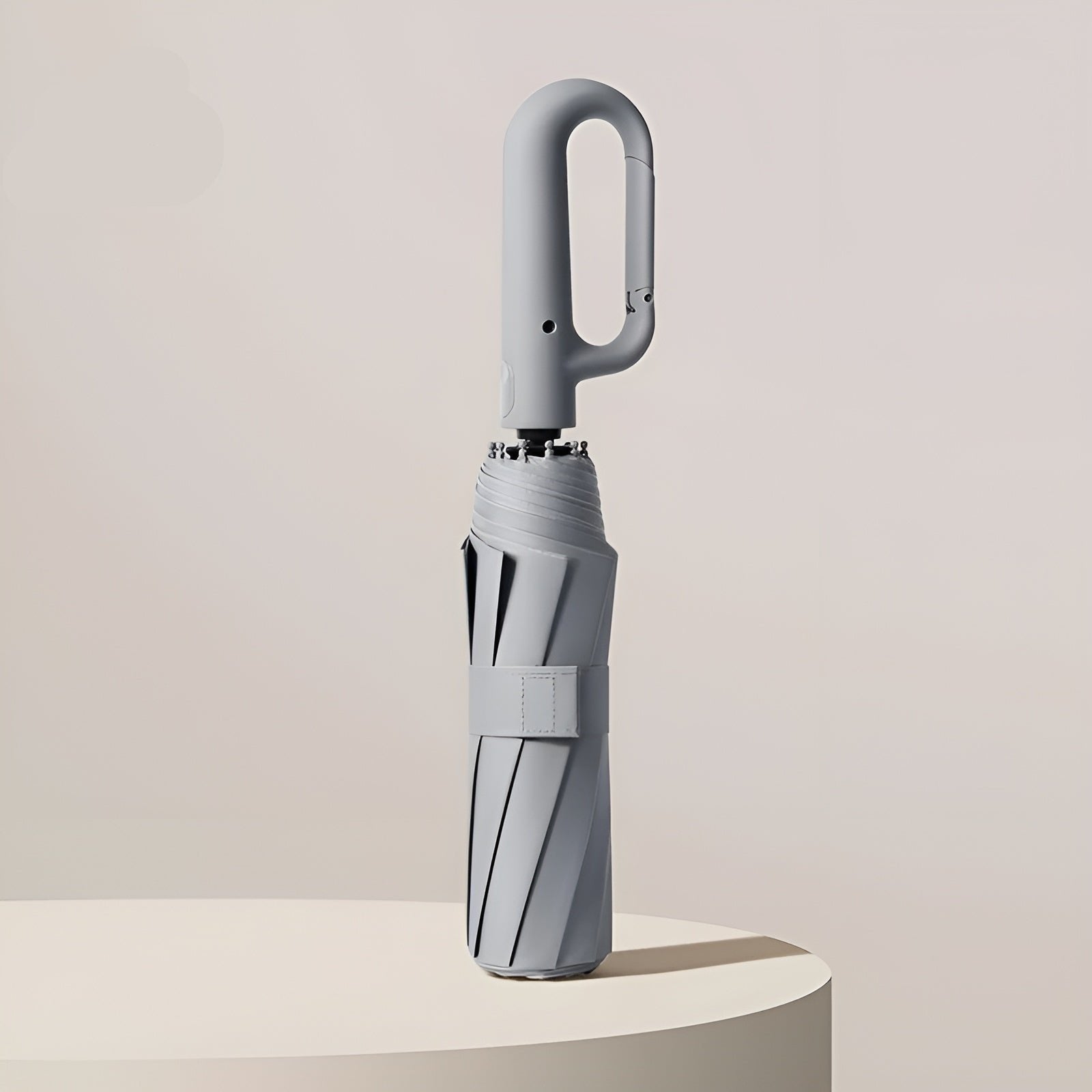 StormShield - Protect yourself with an umbrella for effortless wind and rain resistance