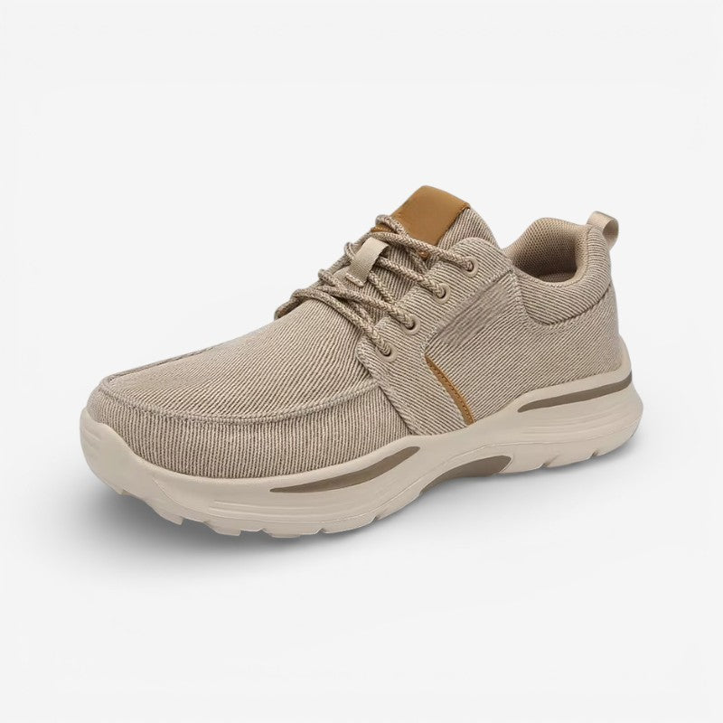 Mason - Round toe sneakers with lace-up closure