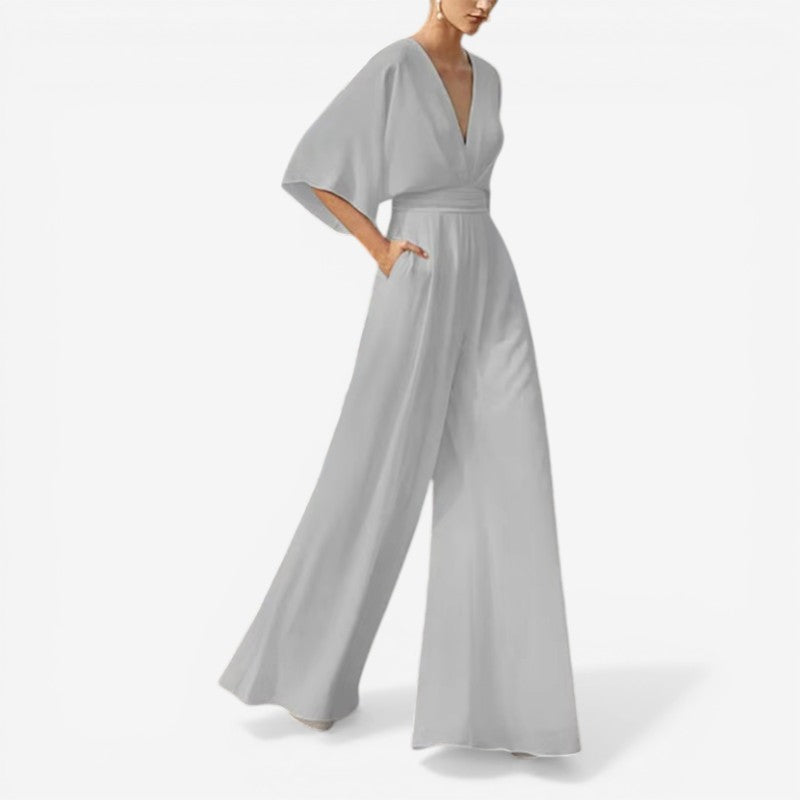 Lottie – Loose Fit Short Sleeve Jumpsuit with V-Neck | Relaxed Everyday Comfort | Easy Casual One-Piece Look