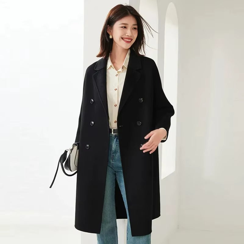Cecille – Long manteau en laine avec col à revers et coupe cintrée