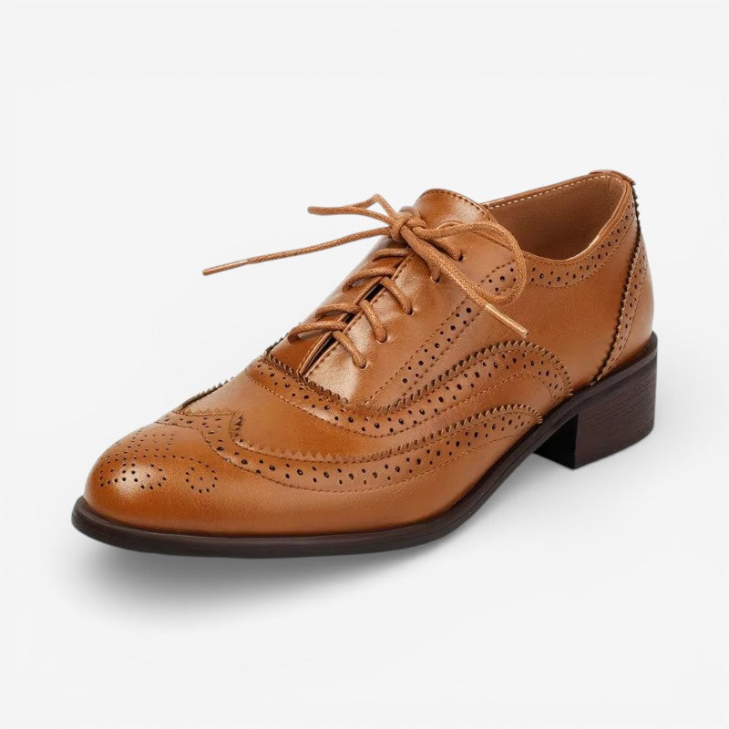Mireya - Buty z noskiem w szpic i sznurowaniem