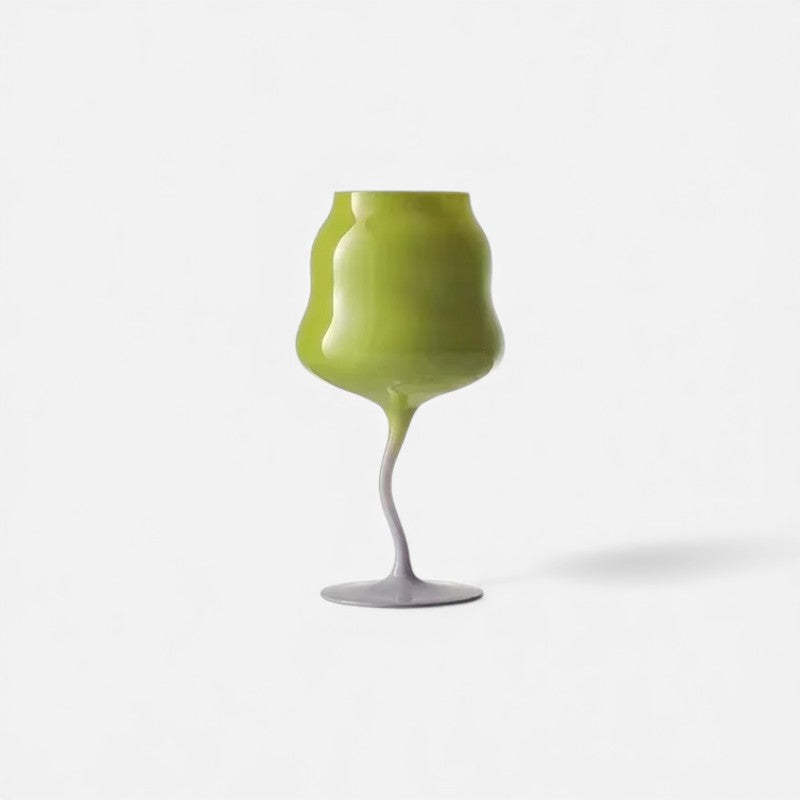 TwistGoblet – Verre à pied au design torsadé pour boire