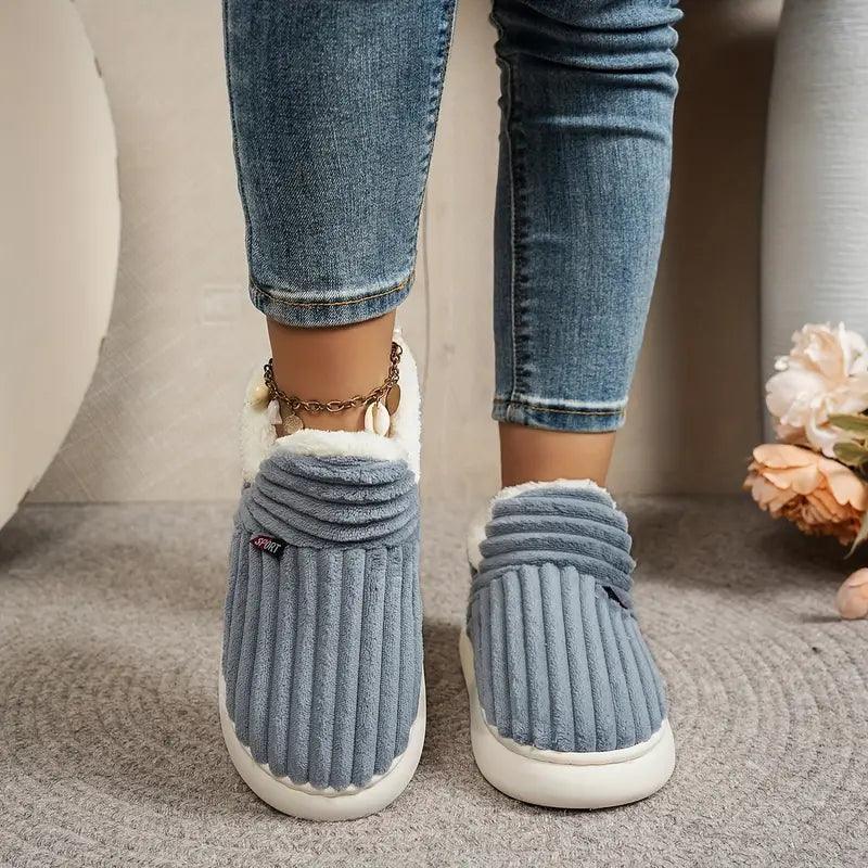 FleeceStep – Winter Slippers with Fleece Lining and Ribbed Exterior
