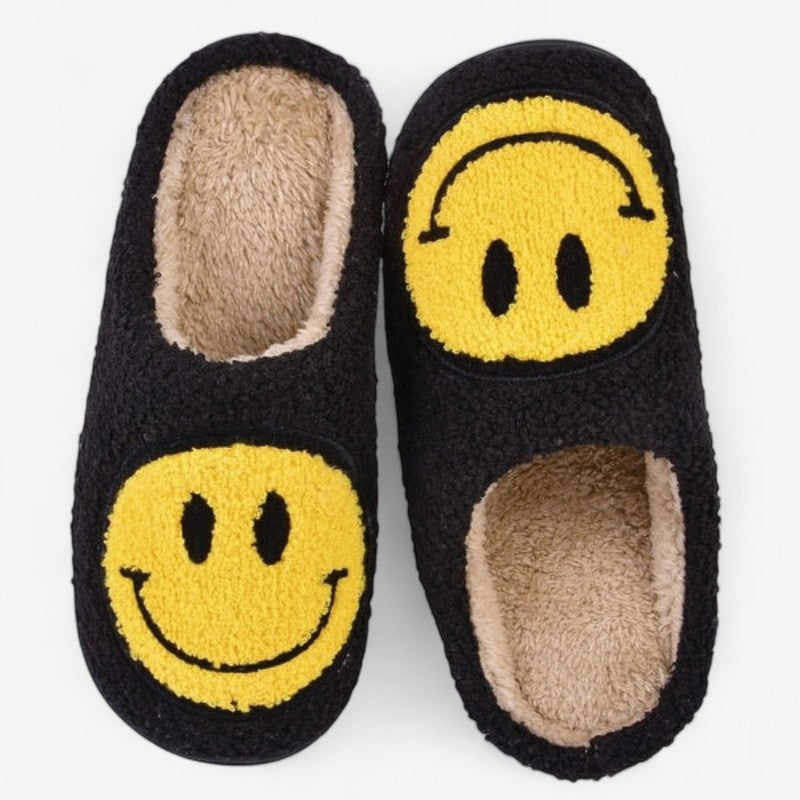 Violet – Slippers with Round Toe and Slip-On Design