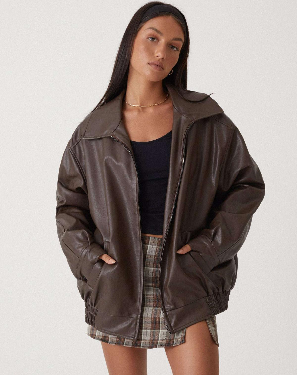 Emilia - Giacca oversize con cerniera, tessuto accogliente e tasche ampie